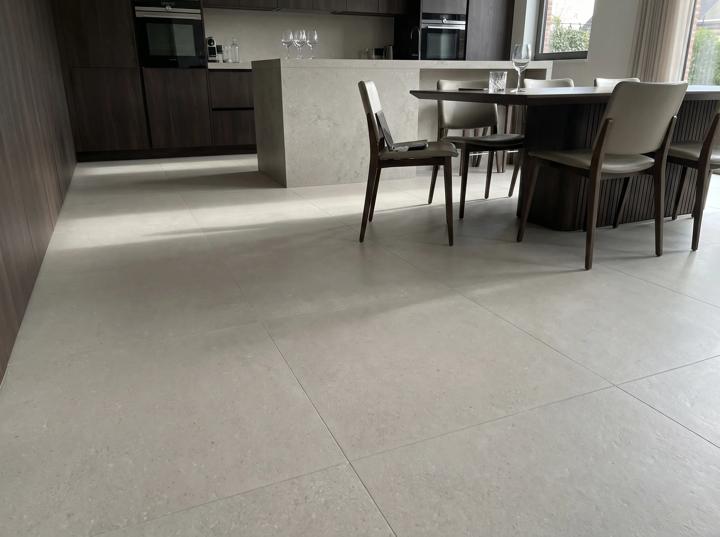 Perla Soft Grey – Raumszene
